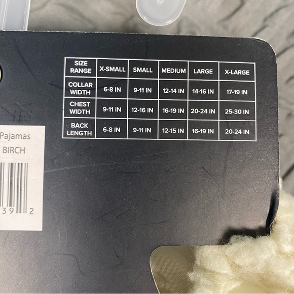 NEW UGG Classic Sherpa Dog Pajamas Size Medium - Picture 8 of 9